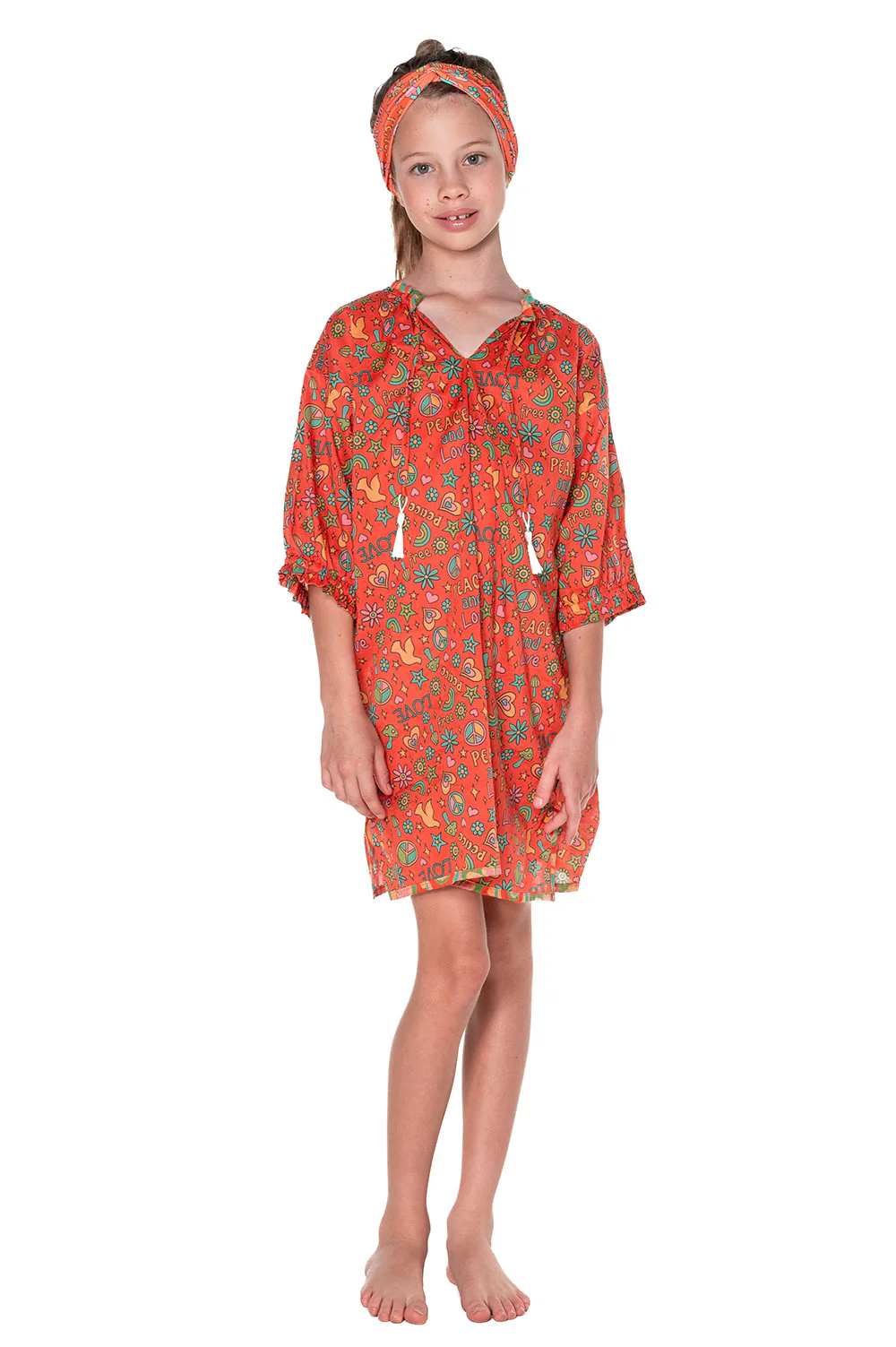Peace, Love & Happiness Poncho (Jesabell)